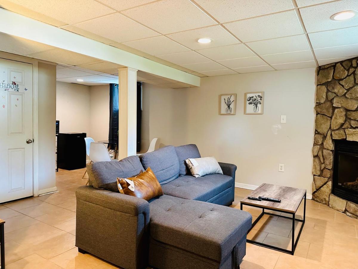 Campu'S Basement Studio W/ Private Entrance Cherry Hills Village Екстериор снимка